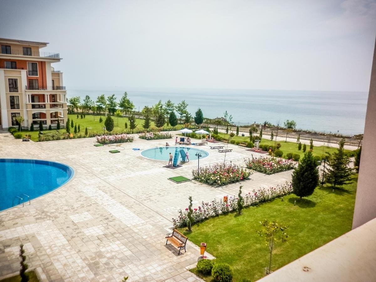 Premier Fort Beach - Premium Apartments スヴェティ・ヴラス エクステリア 写真